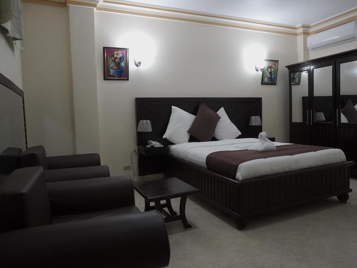 La Pepiniere Hotel Petionville Ngoại thất bức ảnh
