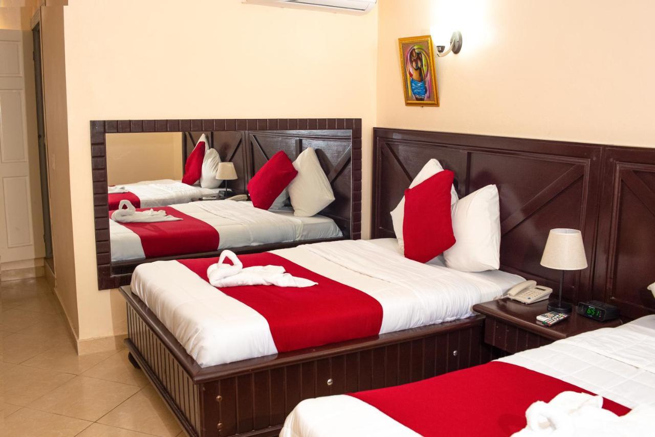 La Pepiniere Hotel Petionville Ngoại thất bức ảnh