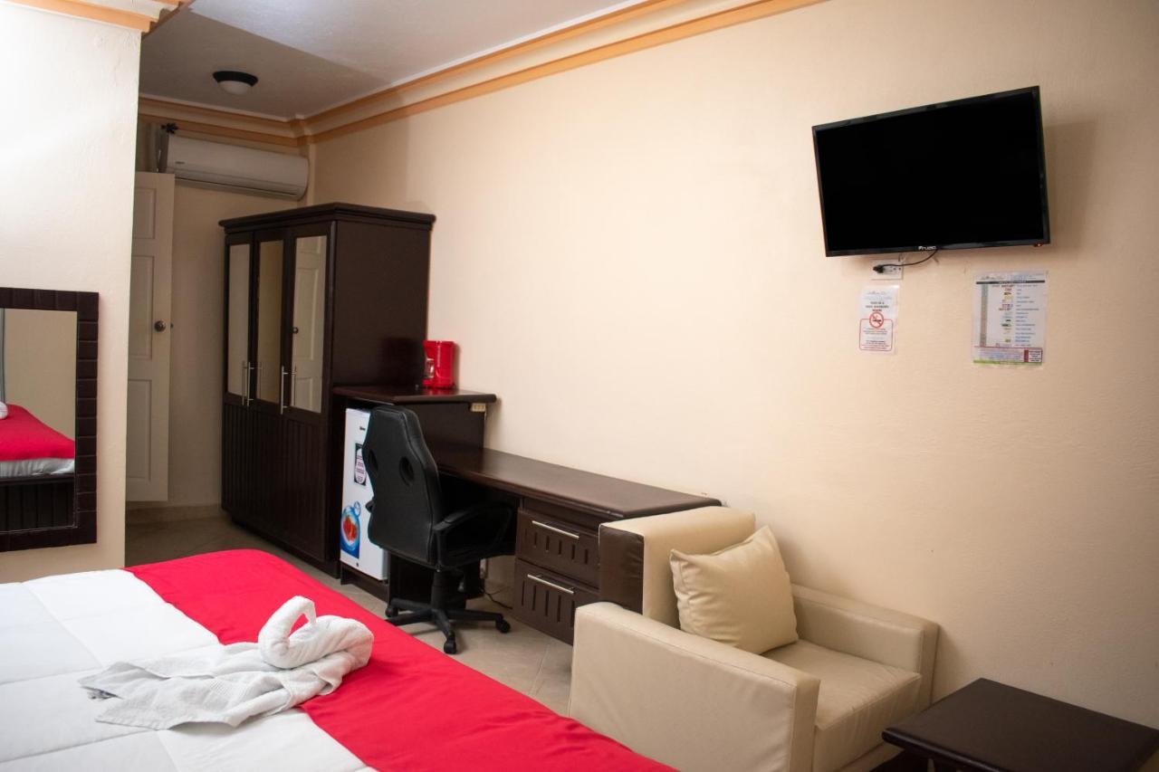 La Pepiniere Hotel Petionville Ngoại thất bức ảnh