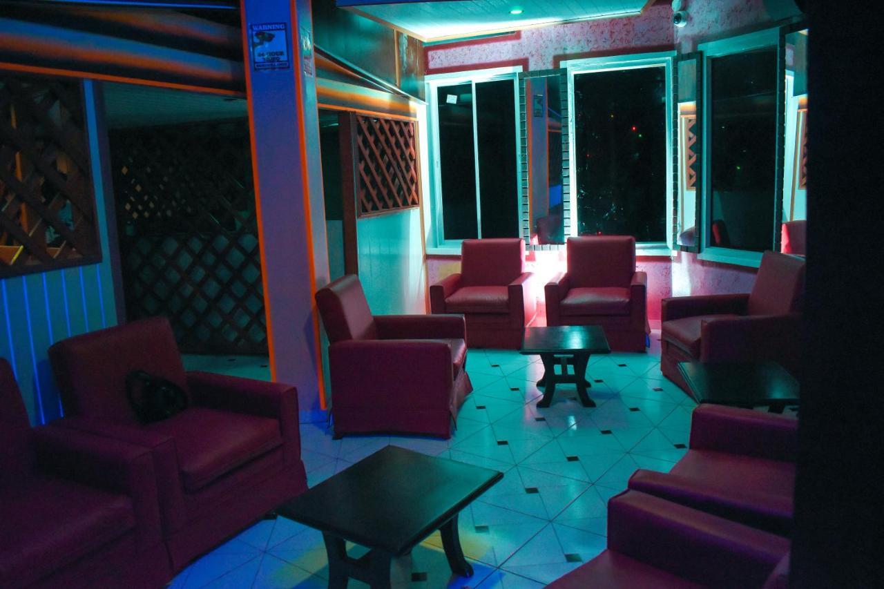 La Pepiniere Hotel Petionville Ngoại thất bức ảnh
