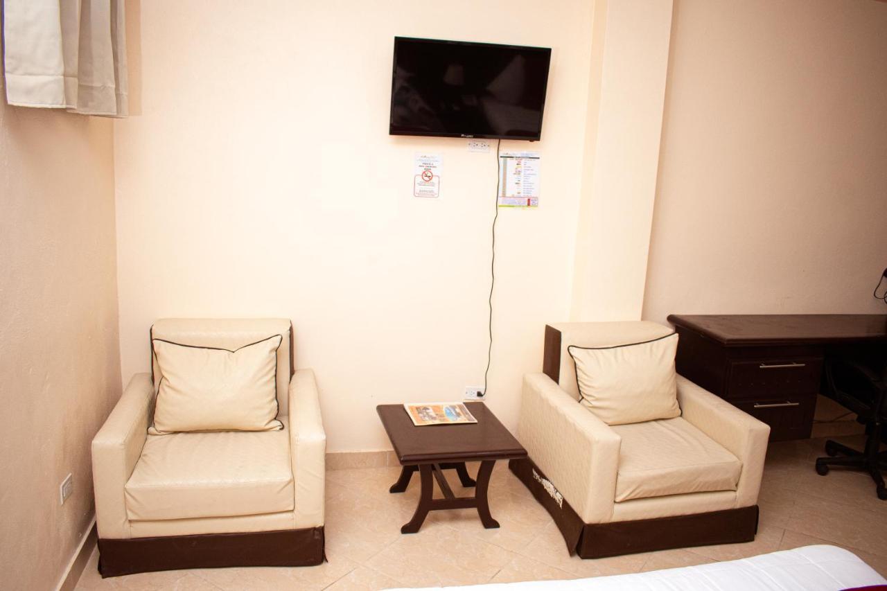 La Pepiniere Hotel Petionville Ngoại thất bức ảnh