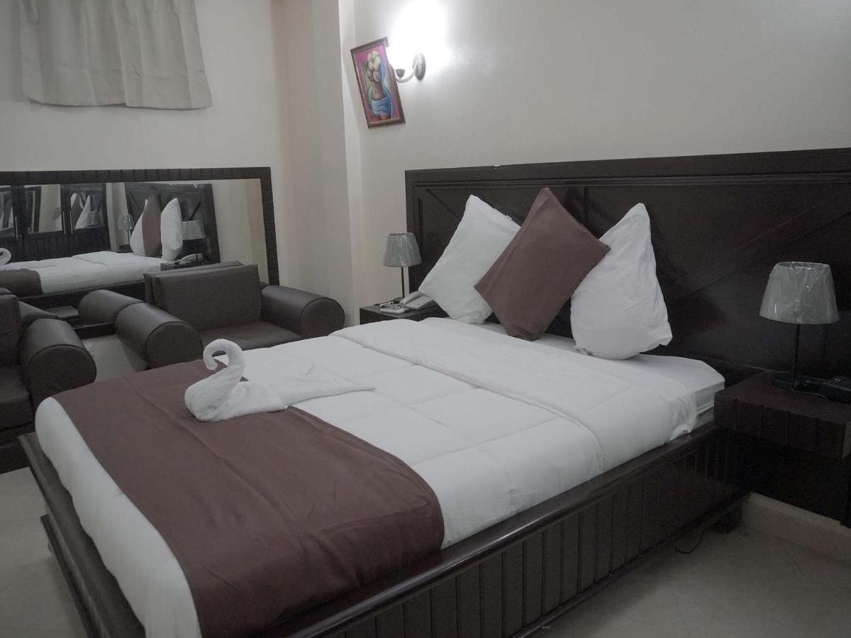 La Pepiniere Hotel Petionville Ngoại thất bức ảnh