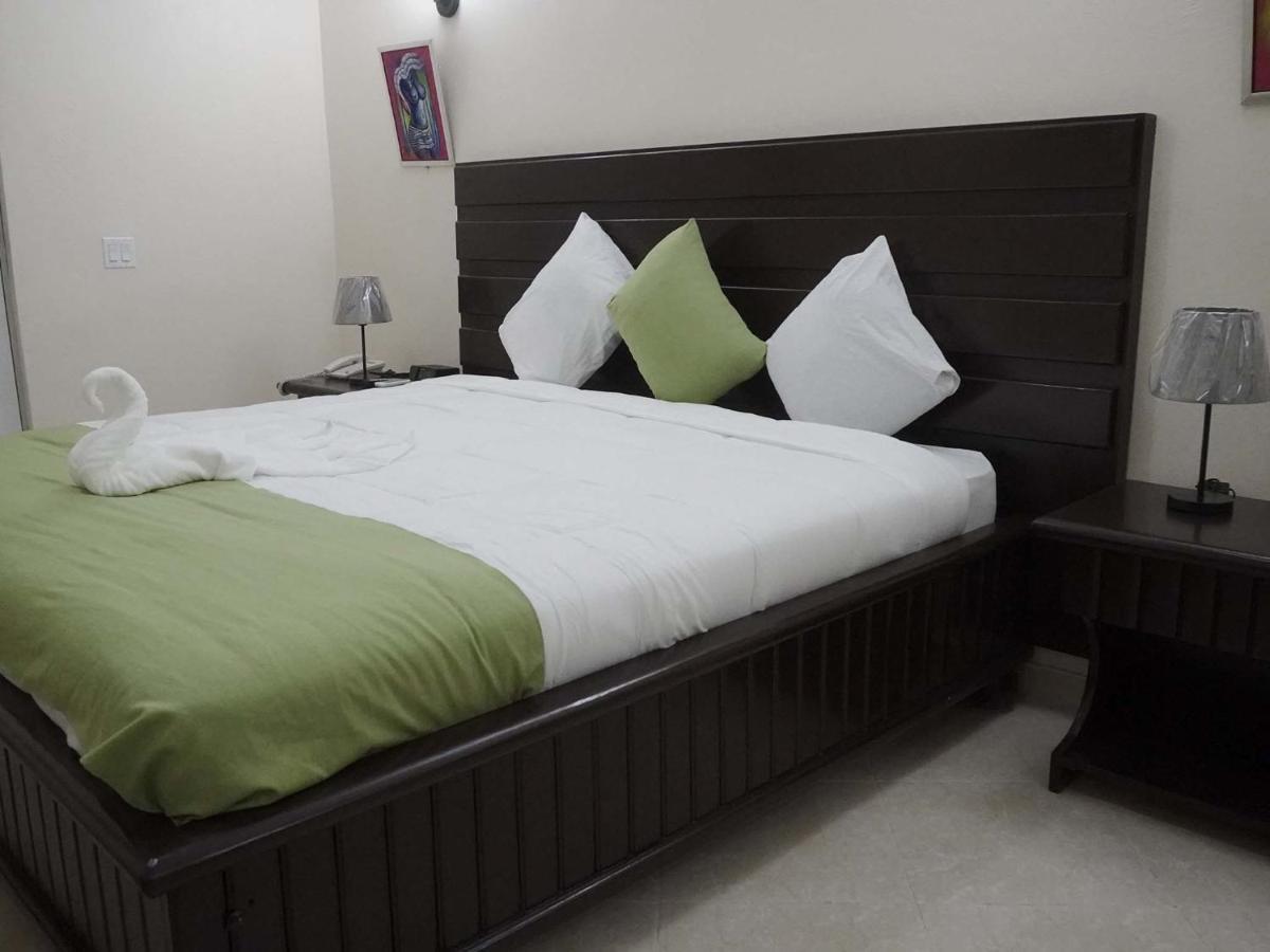 La Pepiniere Hotel Petionville Ngoại thất bức ảnh