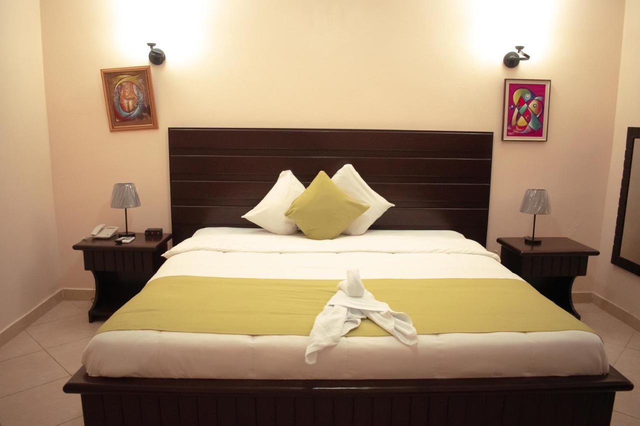 La Pepiniere Hotel Petionville Ngoại thất bức ảnh