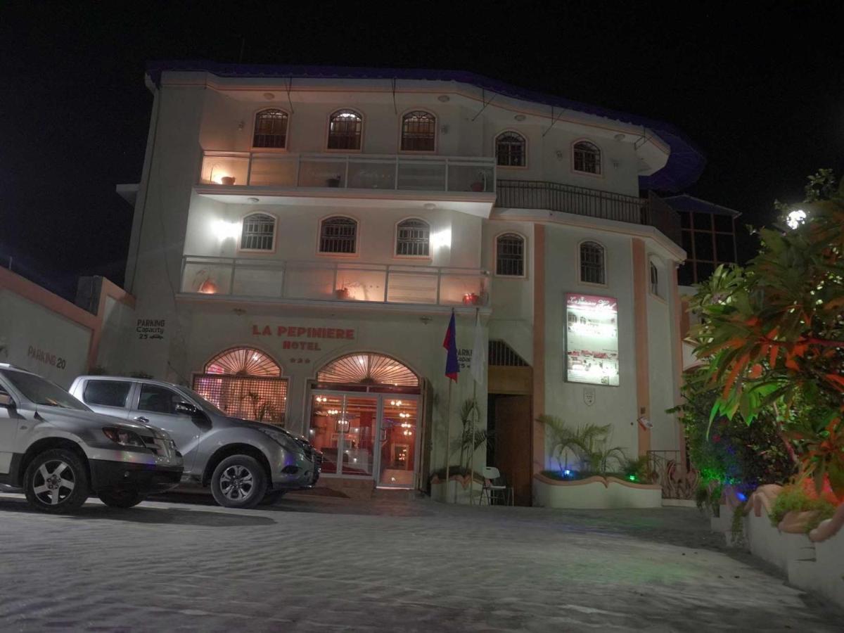 La Pepiniere Hotel Petionville Ngoại thất bức ảnh