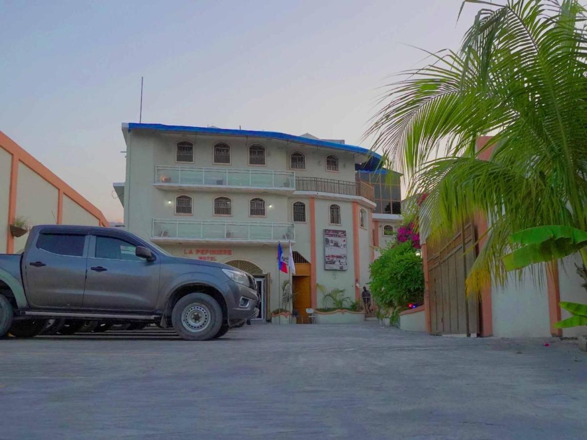 La Pepiniere Hotel Petionville Ngoại thất bức ảnh